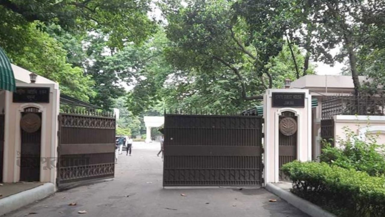 রাজনৈতিক দলগুলোর সঙ্গে সন্ধ্যায় ঐকমত্য কমিশনের বৈঠকে থাকবেন প্রধান উপদেষ্টা