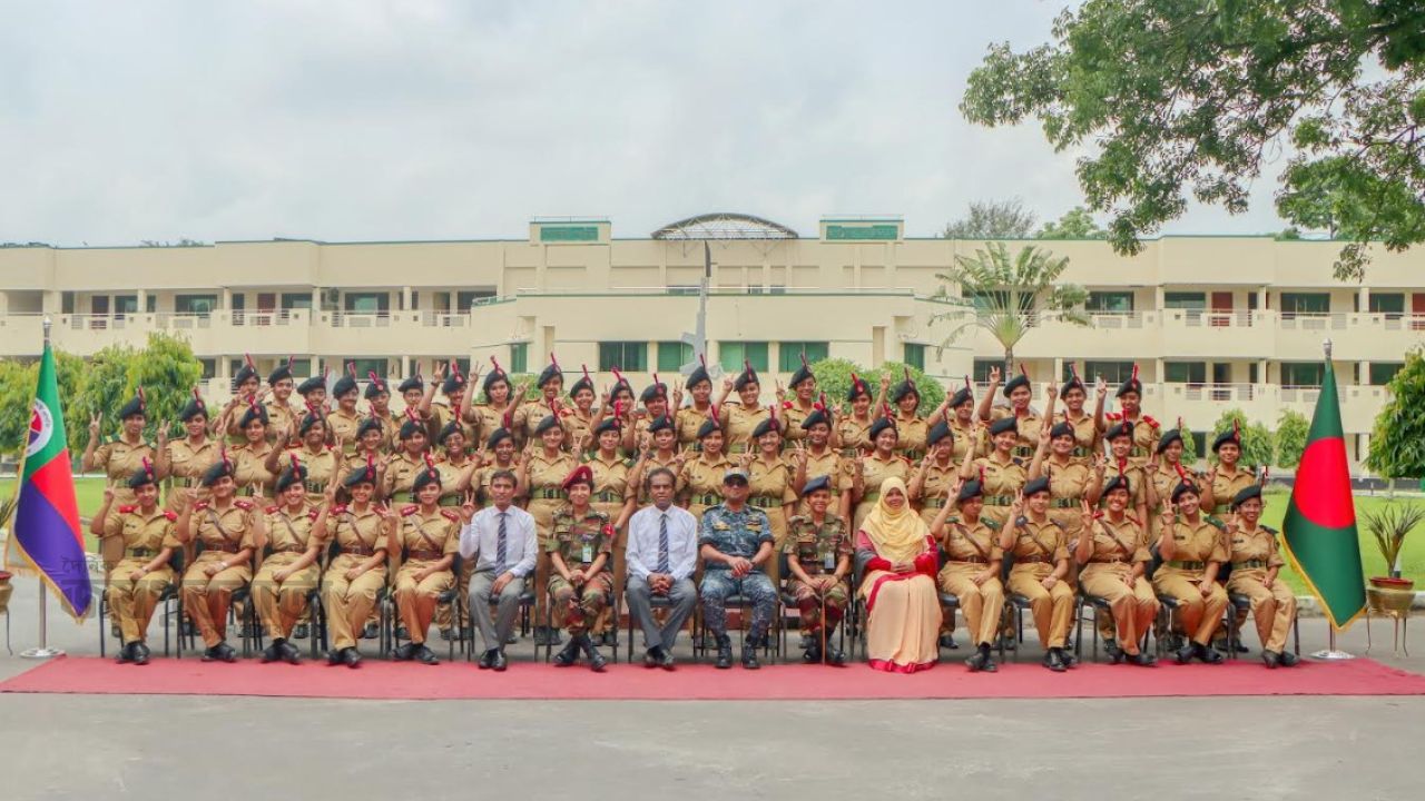 জয়পুরহাট গার্লস ক্যাডেটে শতভাগ পাস, ৫২ জনের মধ্যে ৫১ জনের জিপিএ-৫