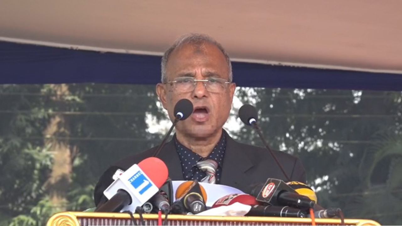 যডা ে