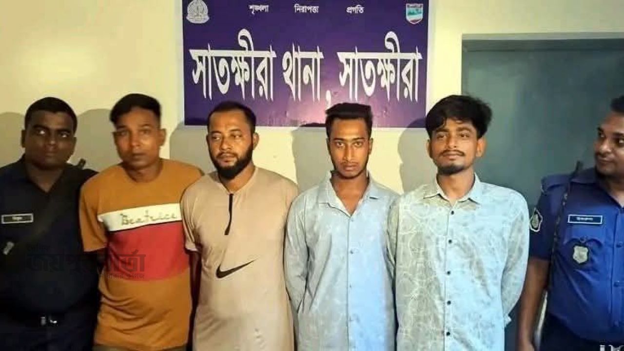 সরকার বিরোধী মিছিলের প্রস্তুতিকালে ৪ যুবলীগ নেতাকর্মী গ্রেপ্তার