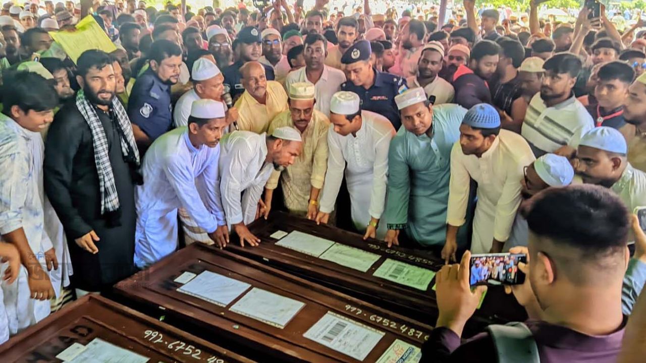 সৌদিতে স্বপ্ন পুড়ল, কফিনে ফিরল আত্রাইয়ের সাত সন্তান