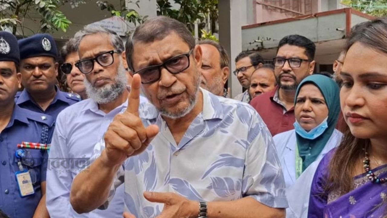 সরকারি হাসপাতালের সামনে দেওয়া হবে না ক্লিনিকের অনুমোদন-গজারিয়ায় স্বাস্থ্যমন্ত্রী