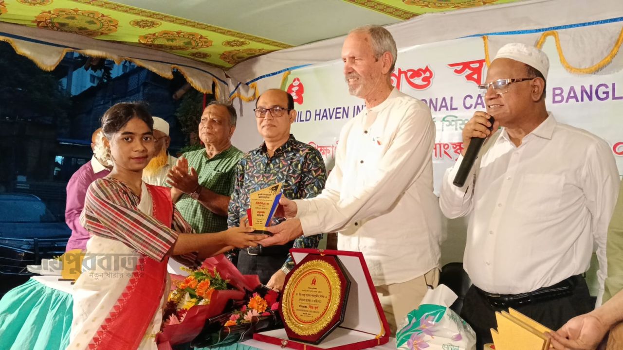 চট্টগ্রামে কৃতি এসএসসি শিক্ষার্থীদের সংবর্ধনা দিল শিশু স্বর্গ