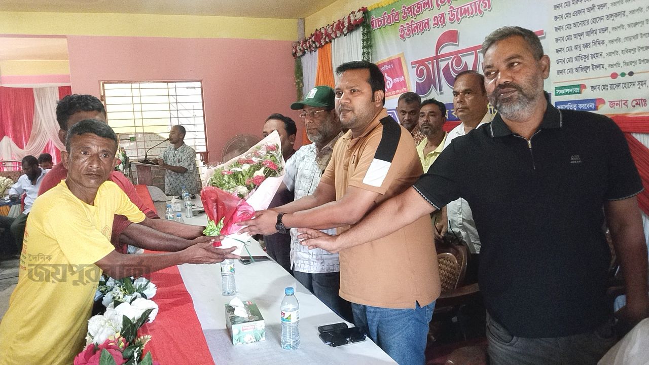 পাঁচবিবিতে ডেকোরেটর শ্রমিক ইউনিয়নের অভিষেক অনুষ্ঠান