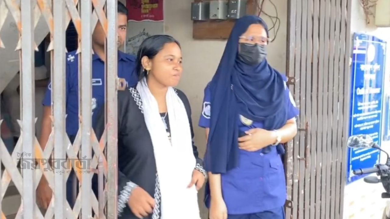 জগন্নাথপুরে আলোচিত নারী মানবপাচারকারী গ্রেপ্তার