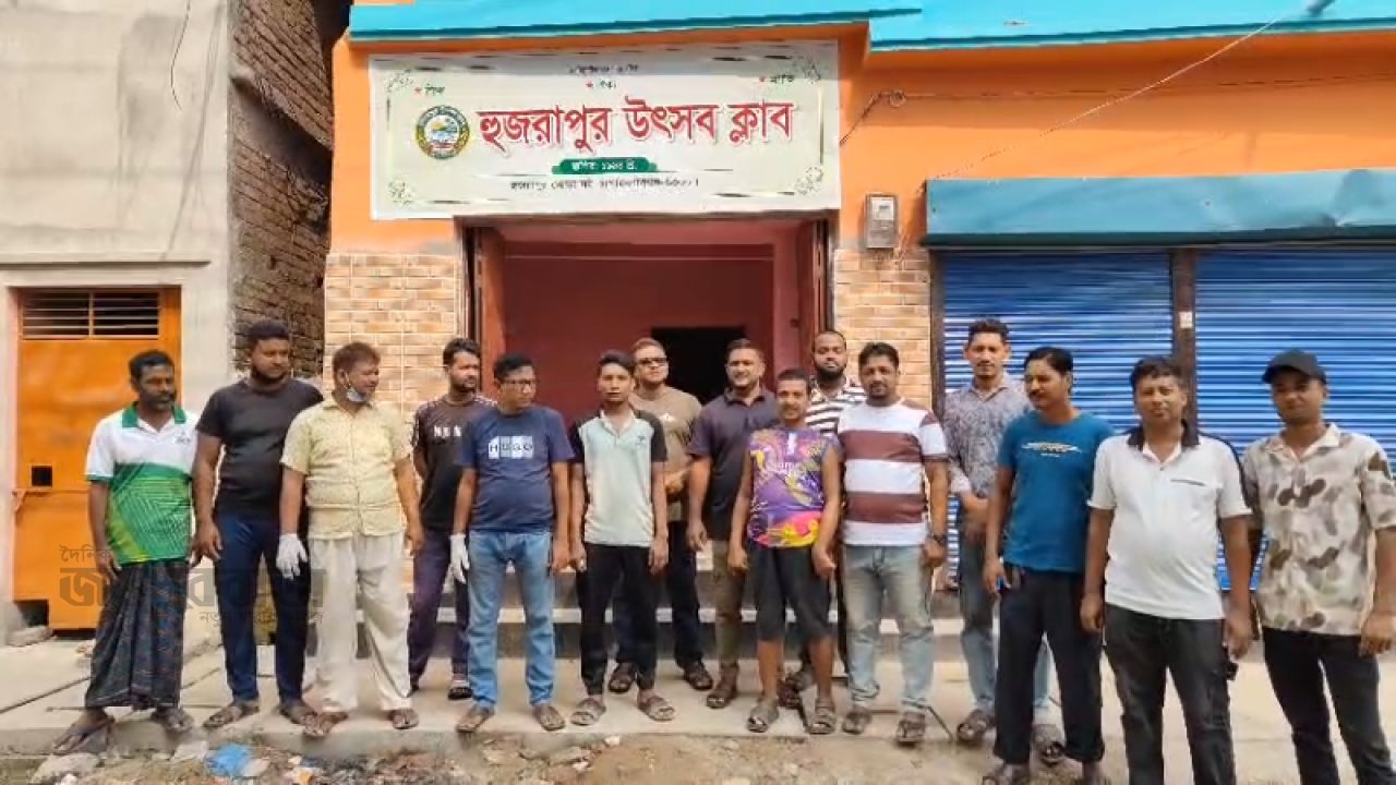 ডেঙ্গু প্রতিরোধে মশক নিধন কার্যক্রম পরিচালিত