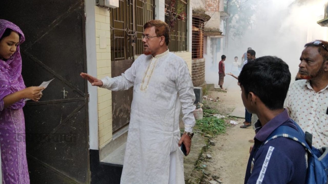 চাঁপাইনবাবগঞ্জে ডেঙ্গু প্রতিরোধে বিশেষ অভিযান
