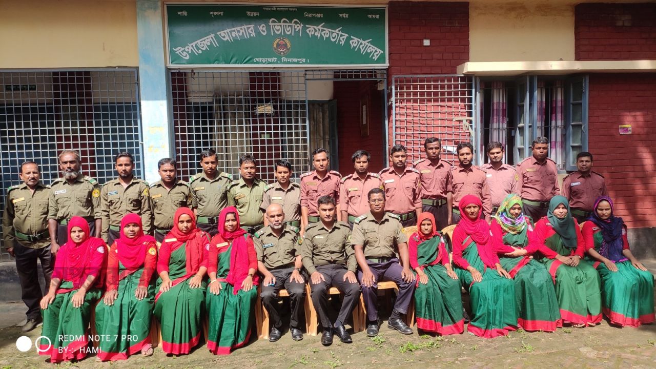 ঘোড়াঘাটে দুর্গাপূজায় ২৪৩ আনসার-ভিডিপি মোতায়েন 